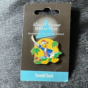 Walt Disney 100th Year Legacy Donald Duck‎ Pirate Pin Disney Store